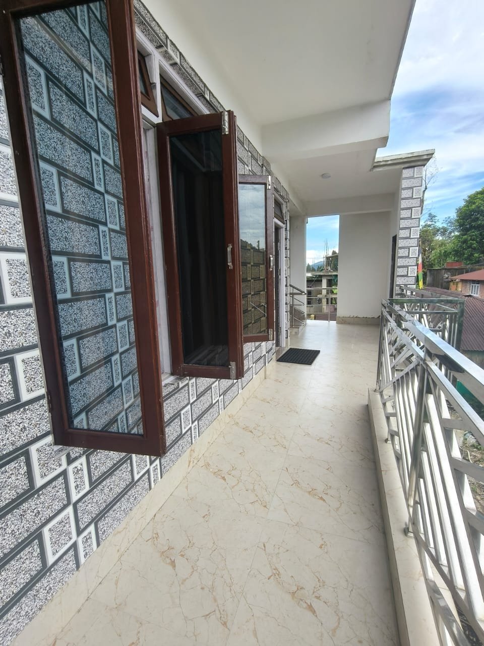 whatsapp image 2025 10 28 at 6.15.45 pm